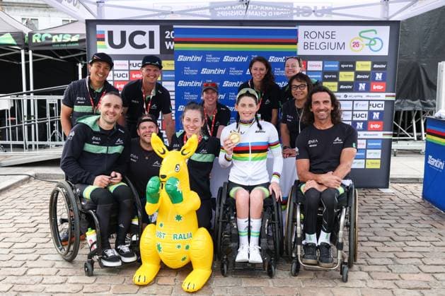 2025 UCI Para-cycling Road World Championships Picture by John Clifton SWpix.com - 30 08 2025 - Cycling - 2025 UCI Para-cycling Road World Championships - Ronse, Flanders, Belgium - Australia team photo with their Mascot Copyright: x xSWpix.comx(t axPhotographyxHubxLtd)xJohnxClifton SWpix.comx SWP-3069-1470