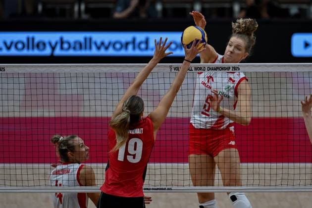 Poland v Belgium - FIVB Women’s World Volleyball Championship BANGKOK, THAILAND - AUGUST 30: Silke Van Avermaet (19) of Belgium in action during the FIVB Women s World Volleyball Championship match between Poland and Belgium at Huamark Indoor Stadium in Bangkok, Thailand on August 30, 2025. Mustafa Hatipoglu Anadolu Banghok Thailand. Editorial use only. Please get in touch for any other usage.  Copyright: x2025xAnadoluxMustafaxHatipoglux