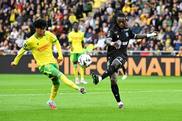 FC Nantes v AJ Auxerre - Ligue 1 McDonald s 2025 2026 14 Gideon MENSAH (aja) during the Ligue 1 McDonald s match between Nantes and Auxerre at Stade de la Beaujoire on August 30, 2025 in Nantes, France. Nantes France  Copyright: xFEPx 776348115