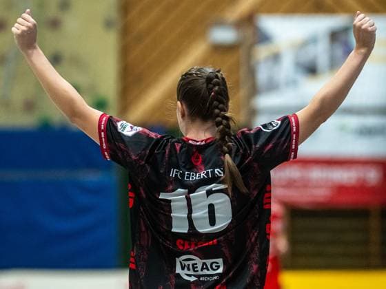 Maileen Seeger TG Nuertingen, 16 cheers, TG Nuertingen vs 1 FSV Mainz 05, Handball, 2 Bundesliga, Season 2025 2026, 30 08 2025 TG Nuertingen vs 1 FSV Mainz 05, Handball, 2 Bundesliga, Season 2025 2026, 30 08 2025 Nuertingen Copyright: xMichaelxSchmidt Eibner-Pressefotx EP_MST