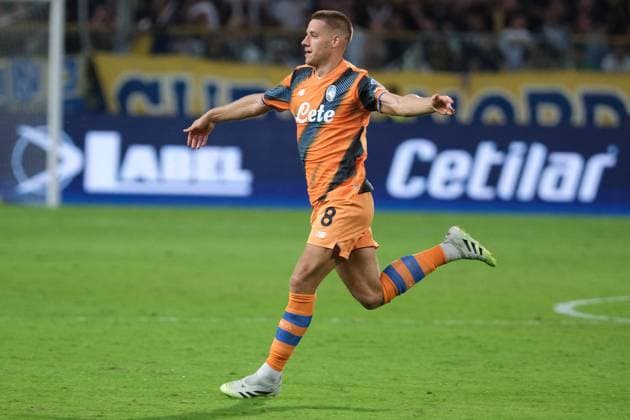 CALCIO - Serie A - Parma Calcio vs Atalanta BC Mario Pasalic of Atalanta BC 1907 celebrates after scores a goal during the soccer match between Parma Calcio 1913 and Atalanta BC 1907, MD2 of Serie A Enilive Italian soccer championship 2025 2026 at Ennio Tardini Stadium on August 30, 2025, Parma, Italy. Parma Italy  Copyright: xIPAxSport ABACAx
