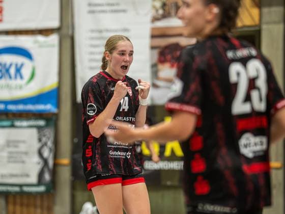 Nora Erhardt TG Nuertingen, 14 cheers after a goal, TG Nuertingen vs 1 FSV Mainz 05, Handball, 2 Bundesliga, Season 2025 2026, 30 08 2025 TG Nuertingen vs 1 FSV Mainz 05, Handball, 2 Bundesliga, Season 2025 2026, 30 08 2025 Nuertingen Copyright: xMichaelxSchmidt Eibner-Pressefotx EP_MST