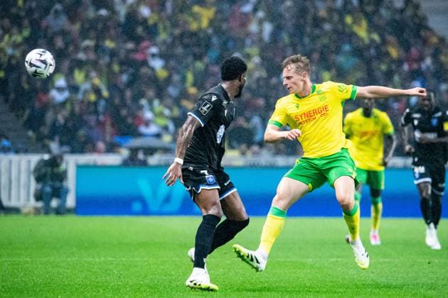 FOOTBALL : FC Nantes vs AJ Auxerre - Ligue 1 - JournÃ e 3 - 30 08 2025 Nicolas Cozza (FC NANTES) JosuÃ Casimir (AJ Auxerre) NantesFrance  Copyright: xBaptistexAutissierx