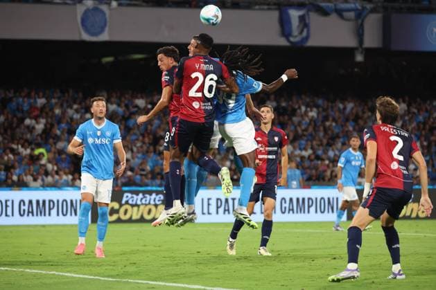 August 30, 2025, Napoli, Campania, ITALIA: During the football match of 30 08 2025, valid for the Italian Serie A championship - 2025 26 in Naples at the Diego Armando Maradona Stadium between SSC Napoli vs FC Cagliari.In the photo: Yerry Mina of Cagliari - Frank Anguissa of SSC Napoli Napoli ITALIA - ZUMAs236 20250830_aap_s236_041 Copyright: xFabioxSassox