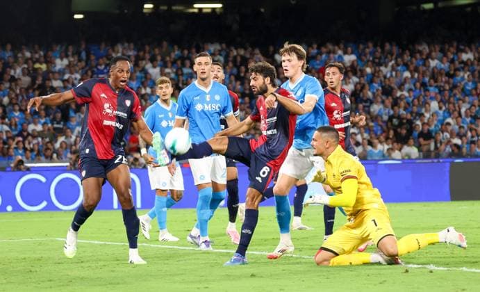 August 30, 2025, Napoli, Campania, ITALIA: During the football match of 30 08 2025, valid for the Italian Serie A championship - 2025 26 in Naples at the Diego Armando Maradona Stadium between SSC Napoli vs FC Cagliari.In the photo: Sebastiano Lupetto of Cagliari Napoli ITALIA - ZUMAs236 20250830_aap_s236_059 Copyright: xFabioxSassox