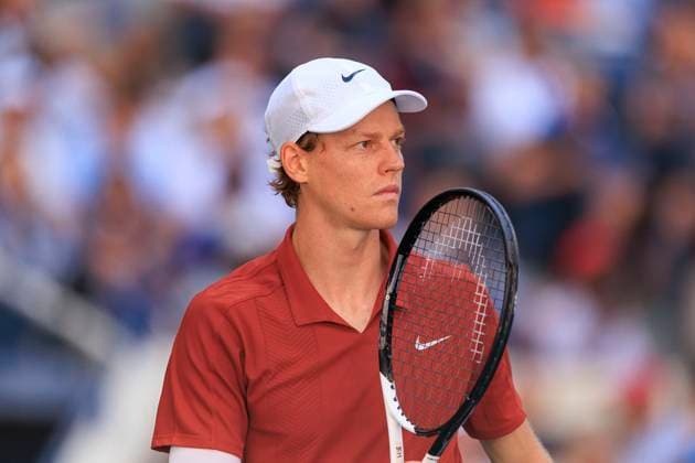August 30, 2025, Flushing Meadows, New York, USA: Jannik Sinner signals his team during a match against Denis Shapovalov on Day 7 of the 2025 US Open at USTA Billie Jean King National Tennis Center on Saturday August 30, 2025 in the Flushing neighborhood of the Queens borough of New York City. JAVIER ROJAS PI Flushing Meadows USA - ZUMAp124 20250830_zaa_p124_071 Copyright: xJavierxRojasx