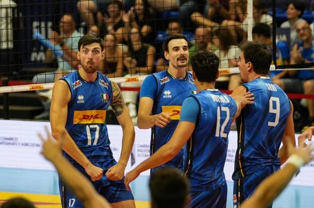 Anzani Simone (ITA) and Giannelli Simone (ITA) during 2025 FIPAV Cup Men - Italy vs Germany, International volleyball match in Turin, Italy, August 30 2025  Copyright: xSilvanoxMarcoxCesario IPAxSportx xipa-agency.netx xx IPA_63694706 IPA_Agency_IPA63694706