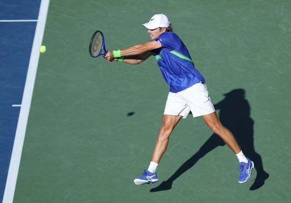 2025 US Open Tennis Championships, Day Seven, Billy Jean-King Tennis Centre, Flushing Meadows, New York, USA, 30 08 2025 Alex de Minaur (AUS) in action during his third round match against Daniel Altmaier (GER) in the 2025 US Open at Flushing Meadows New York Billy Jean King Tennis Centre, Flushing Meadows New York USA Copyright: xMarkxGreenwoodx
