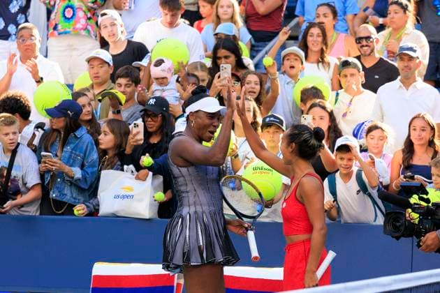 August 30, 2025, Flushing Meadows, New York, USA: Leylah Fernandez Venus Williams during a match against Ulrikke Eikeri Eri Hozumi on Day 7 of the 2025 US Open at USTA Billie Jean King National Tennis Center on Saturday August 30, 2025 in the Flushing neighborhood of the Queens borough of New York City. JAVIER ROJAS PI Flushing Meadows USA - ZUMAp124 20250830_zaa_p124_102 Copyright: xJavierxRojasx