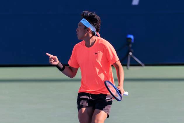 August 30, 2025, Flushing Meadows, New York, USA: Coleman Wong points towards his team after winning a point during a match against Andrey Rublev on Day 7 of the 2025 US Open at USTA Billie Jean King National Tennis Center on Saturday August 30, 2025 in the Flushing neighborhood of the Queens borough of New York City. JAVIER ROJAS PI Flushing Meadows USA - ZUMAp124 20250830_zaa_p124_090 Copyright: xJavierxRojasx