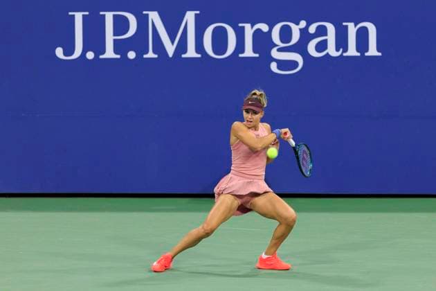 August 30, 2025, Flushing Meadows, New York, USA: Amanda Anisimova hits a forehand return during a match against Jaqueline Cristian on Day 7 of the 2025 US Open at USTA Billie Jean King National Tennis Center on Saturday August 30, 2025 in the Flushing neighborhood of the Queens borough of New York City. JAVIER ROJAS PI Flushing Meadows USA - ZUMAp124 20250830_zaa_p124_126 Copyright: xJavierxRojasx