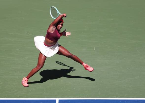 Coco Gauff, from above, US Open Championships 2023, USTA Billie Jean King National Tennis Center, Flushing Meadows, New York, USA Copyright: xJuergenxHasenkopfx