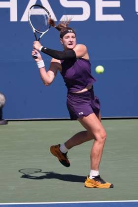 Karolina Muchova, from above, US Open Championships 2023, USTA Billie Jean King National Tennis Center, Flushing Meadows, New York, USA Copyright: xJuergenxHasenkopfx