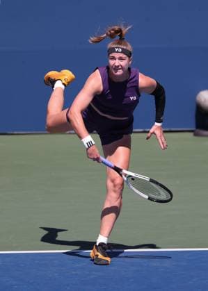 Karolina Muchova, from above, US Open Championships 2023, USTA Billie Jean King National Tennis Center, Flushing Meadows, New York, USA Copyright: xJuergenxHasenkopfx