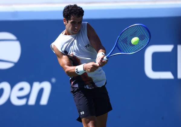 2025 US Open Tennis Championships, Day Seven, Billy Jean-King Tennis Centre, Flushing Meadows, New York, USA, 30 08 2025 Juame Lunar (ESP) in action during his third round match against Zizou Bergs (BEL) in the 2025 US Open at Flushing Meadows New York Billy Jean King Tennis Centre, Flushing Meadows New York USA Copyright: xMarkxGreenwoodx