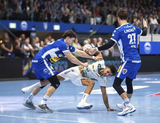 DAIKIN HBL HANDBALL MEN 1 BL 1 GAME DAY THSV EISENACH SC DHFK LEIPZIG FOR EDITORIAL PURPOSES ONLY p 30 08 2025 Eisenach DAIKIN HBL Handball 1 Bundesliga Herren Saison 2025 2026 1 Spieltag Werner Assmann Halle ThSV Eisenach SC DHfK Leipzig im Foto Tillman Leu 99 ThSV Eisenach , Ahmed Moustafa Khairi Nasralla 17 SC DHfK Leipzig , Philipp Meyer 27 ThSV Eisenach Germany Thuringia Eisenach Copyright SaschaxFromm Copyright: SaschaxFromm doc826lhk0zlnsdsm3u34n ,EDITORIAL USE ONLY Copyright: SaschaxFromm