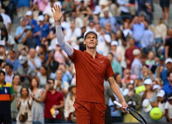 (250831) -- NEW YORK, Aug. 31, 2025 -- Jannik Sinner of Italy celebrates after winning the men s singles third round match against Denis Shapovalov of Canada at the 2025 US Open tennis championships in New York, the United States, Aug. 30, 2025. ) (SP)U.S.-NEW YORK-TENNIS-US OPEN-MEN S SINGLES-SINNER VS SHAPOVALOV LixRui 