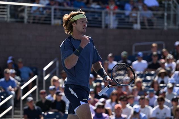 (250831) -- NEW YORK, Aug. 31, 2025 -- Andrey Rublev of Russia celebrates scoring during the men s singles third round match against Coleman Wong of China s Hong Kong at the 2025 US Open tennis championships in New York, the United States, Aug. 30, 2025. ) (SP)U.S.-NEW YORK-TENNIS-US OPEN-MEN S SINGLES-RUBLEV VS WONG LixRui 