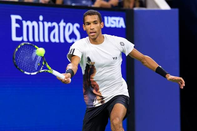 August 30, 2025, Flushing Meadows, New York, USA: Felix Auger-Aliassime hits a forehand during a match against Alexander Zverev on Day 7 of the 2025 US Open at USTA Billie Jean King National Tennis Center on Saturday August 30, 2025 in the Flushing neighborhood of the Queens borough of New York City. JAVIER ROJAS PI Flushing Meadows USA - ZUMAp124 20250830_zaa_p124_174 Copyright: xJavierxRojasx