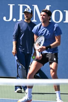 US Open - Arthur Rinderknech Training Arthur Rinderknech (FRA) with his coach Lucas Pouille (FRA) at the 2025 US Open at Billie Jean National Tennis Center in New York City, NY, USA, on August 30, 2025. Photo by Corinne Dubreuil ABACAPRESS.COM New York City United States  Copyright: xDubreuilxCorinne ABACAx