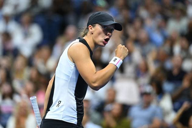US Open - Third Round Iga Swiatek (POL) during her third round match at the 2025 US Open at Billie Jean National Tennis Center in New York City, NY, USA, on August 30, 2025. Photo by Corinne Dubreuil ABACAPRESS.COM New York City United States  Copyright: xDubreuilxCorinne ABACAx