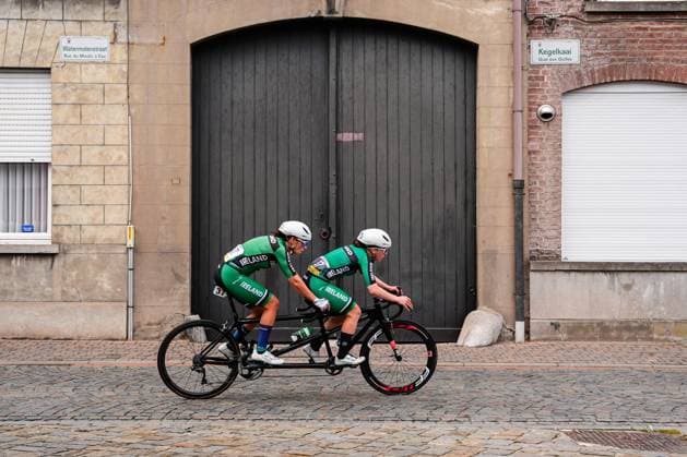 2025 UCI Para-cycling Road World Championships Picture by Olly Hassell SWpix.com - 31 08 2025 - Cycling - 2025 UCI Para-cycling Road World Championships - Ronse, Flanders, Belgium - Women B Road Race - Katie-George Dunlevy piloted by Linda Kelly (Ireland) Copyright: x xSWpix.comx(t axPhotographyxHubxLtd)xOllyxHassell SWpix.comx SWP-3069-1517