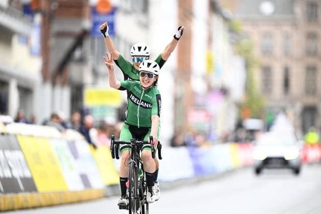 Ireland Katie-George Dunlevy and pilot Linda Kelly (WB) celebrate after winning the road race at the UCI Para-cycling Road World Championships, Sunday 31 August 2025, in Ronse. The UCI Para-Cycling Road World Championships take place from 28 to 31 Augustus in Ronse. JASPERxJACOBS  x132917443x