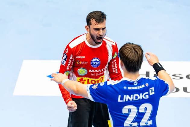 30 08 2025, GER, Handball, Men, Season 25 26, Daikin 1 Bl, 1 Matchday ThSV Eisenach SC DHfK Leipzig Matija Spikic ThSV Eisenach,1 Felix Aellen ThSV Eisenach,22 99817 Eisenach Werner Assmann Halle Am Sportp Thueringen Germany