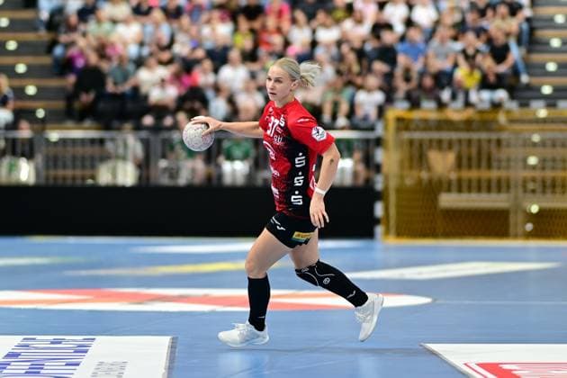 Handball I Women I Season 2025 2026 I 1 HBF I 1 Matchday I VfL Oldenburg BSV Sachsen Zwickau I 30 08 2025 Laura Penzes 37, BSV Sachsen Zwickau Oldenburg EWE Arena Niedersachsen Germany Copyright: xLobeca FelixxSchlikisx