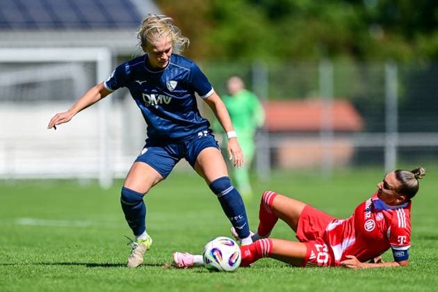 v li Cecilia Way Bochum, 11 Jana Kappes FCB, 20 in duel, duel, tackle, dynamic, action, action, 31 08 2025, Aschheim Germany , Soccer,2 Women Bundesliga, FC Bayern München II VfL Bochuim, DFB DFL REGULATIONS PROHIBIT ANY USE OF PHOTOGRAPHS AS IMAGE SEQUENCES AND OR QUASI VIDEO xslx