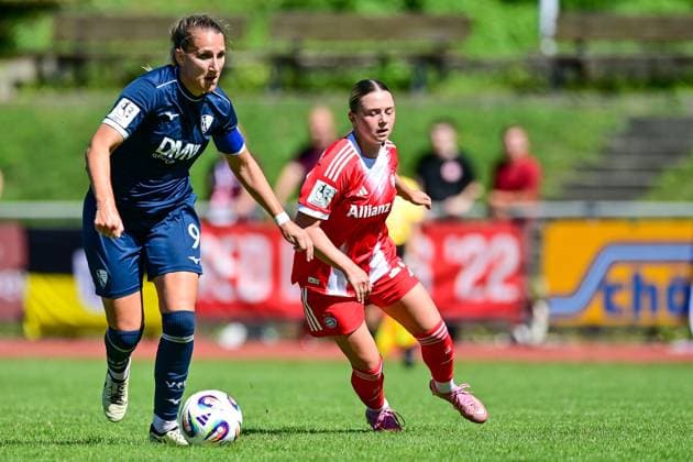 v li Dörthe Hoppius Bochum, 9 Maria Plattner FCB, 18 in duel, duel, tackle, dynamics, action, 31 08 2025, Aschheim Germany , Soccer,2 Women Bundesliga, FC Bayern München II VfL Bochuim, DFB DFL REGULATIONS PROHIBIT ANY USE OF PHOTOGRAPHS AS IMAGE SEQUENCES AND OR QUASI VIDEO xslx