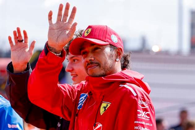 Drivers Parade Lewis Hamilton of the United Kingdom and Scuderia Ferrari HP F1 Team and Andrea Kimi Antonelli of Italy and Mercedes AMG Petronas F1 Team waves during the Formula 1 Heineken Dutch Grand Prix 2025 on Day 3 at Circuit Zandvoort on August 31, 2025 in Zandvoort, Netherlands Photo by Marcel ter Bals DeFodi Images