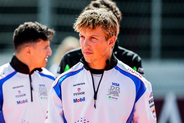 2025-08-31 F1 - Heineken Dutch GP - Grand Prix Drivers Parade ZANDVOORT, NETHERLANDS - AUGUST 31: Liam Lawson of Racing Bulls at the Grand Prix Drivers Parade during F1 - Heineken Dutch GP on August 31, 2025 in Zandvoort, Netherlands. Zandvoort Netherlands Content not available for redistribution in The Netherlands directly or indirectly through any third parties. Copyright: xAndrexWeeningx