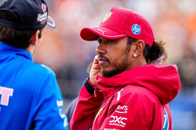 2025-08-31 F1 - Heineken Dutch GP - Grand Prix Drivers Parade ZANDVOORT, NETHERLANDS - AUGUST 31: Lewis Hamilton of Ferrari at the Grand Prix Drivers Parade during F1 - Heineken Dutch GP on August 31, 2025 in Zandvoort, Netherlands. Zandvoort Netherlands Content not available for redistribution in The Netherlands directly or indirectly through any third parties. Copyright: xAndrexWeeningx