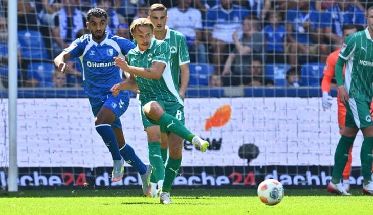 31 08 2025 Soccer Season 2025 2026 2 Soccer Bundesliga 04 Matchday 1 FC Magdeburg FCM SpVgg Greuther Fürth Kleeblatt Sportfoto Zink xwoxzix DFL regulations prohibit any use of photographs as image sequences and or quasi video only for editorial use Rayan Ghrieb 29, 1 FC Magdeburg FCM Mathias Flaga Olesen 8, SpVgg Greuther Fürth
