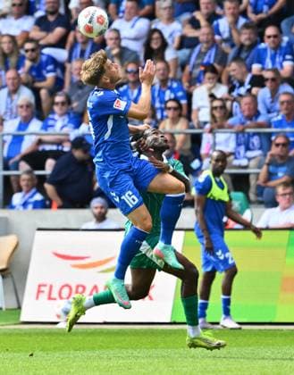 31 08 2025 Soccer Season 2025 2026 2 Soccer Bundesliga 04 Matchday 1 FC Magdeburg FCM SpVgg Greuther Fürth Kleeblatt Sportfoto Zink xwoxzix DFL regulations prohibit any use of photographs as image sequences and or quasi video only for editorial use Marcus Mathisen 16, 1 FC Magdeburg FCM Noel Futkeu 9, SpVgg Greuther Fürth