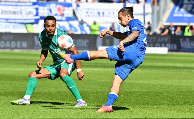 31 08 2025 Soccer Season 2025 2026 2 Soccer Bundesliga 04 Matchday 1 FC Magdeburg FCM SpVgg Greuther Fürth Kleeblatt Sportfoto Zink xwoxzix DFL regulations prohibit any use of photographs as image sequences and or quasi video only for editorial use Sacha Banse Bansé 6, SpVgg Greuther Fürth Baris Atik 23, 1 FC Magdeburg FCM