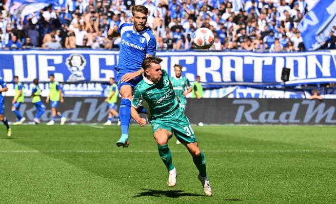 31 08 2025 Soccer Season 2025 2026 2 Soccer Bundesliga 04 Matchday 1 FC Magdeburg FCM SpVgg Greuther Fürth Kleeblatt Sportfoto Zink xwoxzix DFL regulations prohibit any use of photographs as image sequences and or quasi video only for editorial use Marcus Mathisen 16, 1 FC Magdeburg FCM Felix Klaus 30, SpVgg Greuther Fürth