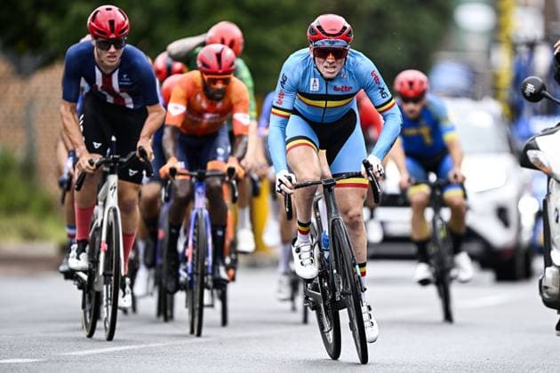 Belgium Ken De Feyter (MC5) pictured in action during the UCI Para-cycling Road World Championships, Sunday 31 August 2025, in Ronse. The UCI Para-Cycling Road World Championships take place from 28 to 31 Augustus in Ronse. JASPERxJACOBS  x132935095x