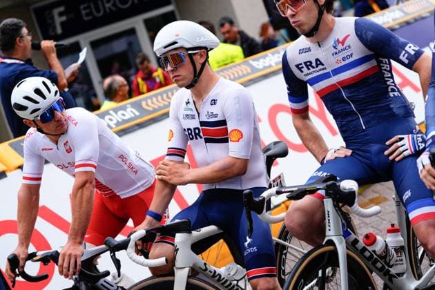 2025 UCI Para-cycling Road World Championships Picture by Olly Hassell SWpix.com - 31 08 2025 - Cycling - 2025 UCI Para-cycling Road World Championships - Ronse, Flanders, Belgium - Men C4 Road Race - Archie Atkinson (Great Britain) Copyright: x xSWpix.comx(t axPhotographyxHubxLtd)xOllyxHassell SWpix.comx SWP-3069-1792