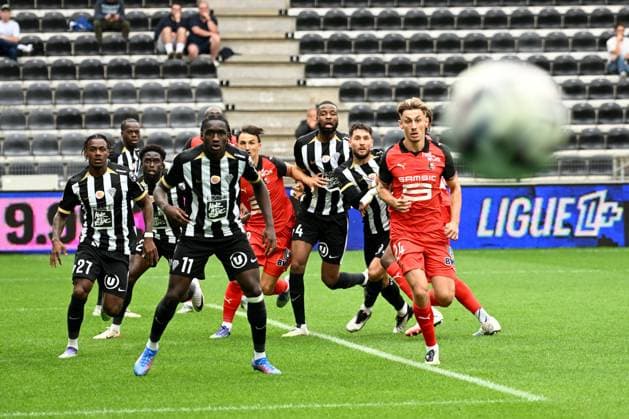 Angers SCO v Stade Rennais FC - Ligue 1 McDonald s 2025 2026 27 Lilian RAOLISOA (sco) - 11 Sidiki CHERIF (sco) - 04 Ousmane CAMARA (sco) - 21 Jordan LEFORT (sco) - 24 Anthony ROUAULT (srfc) during the Ligue 1 McDonald s match between Angers and Rennes at Stade Raymond Kopa on August 31, 2025 in Angers, France. Angers France  Copyright: xFEPx 776348120