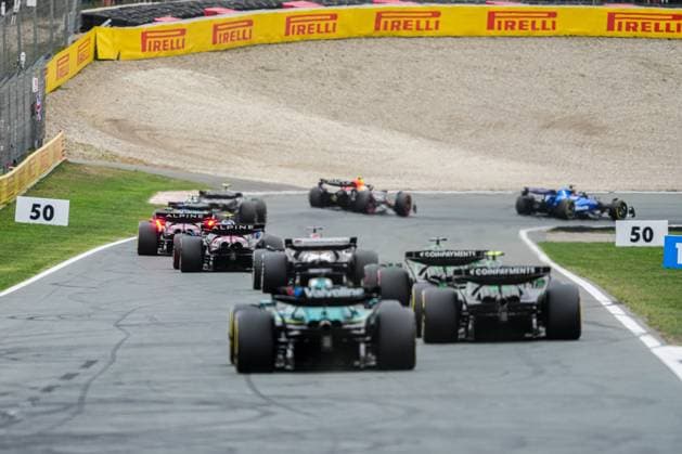 2025-08-31 F1 - Heineken Dutch GP - Grand Prix Race ZANDVOORT, NETHERLANDS - AUGUST 31: drivers competing in the Grand Prix Race during F1 - Heineken Dutch GP on August 31, 2025 in Zandvoort, Netherlands. Zandvoort Netherlands Content not available for redistribution in The Netherlands directly or indirectly through any third parties. Copyright: xAndrexWeeningx