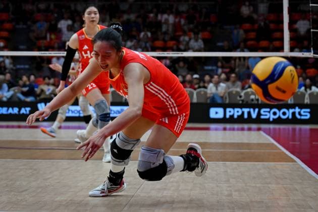 China v France - FIVB Women’s World Volleyball Championship BANGKOK, THAILAND - AUGUST 31: Xin Tang (3) of China in action during the FIVB Women s World Volleyball Championship match between China and France at Huamark Indoor Stadium in Bangkok, Thailand on August 31, 2025. Mustafa Hatipoglu Anadolu Bangkok Thailand. Editorial use only. Please get in touch for any other usage.  Copyright: x2025xAnadoluxMustafaxHatipoglux