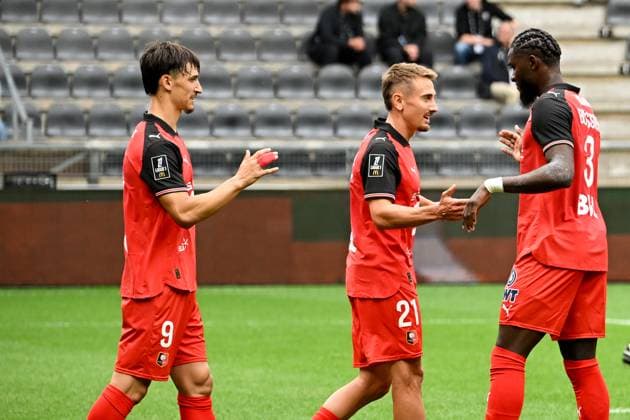 Angers SCO v Stade Rennais FC - Ligue 1 McDonald s 2025 2026 09 Esteban LEPAUL (srfc) - 21 Valentin RONGIER (srfc) - 03 Lilian BRASSIER (srfc) during the Ligue 1 McDonald s match between Angers and Rennes at Stade Raymond Kopa on August 31, 2025 in Angers, France. Angers France  Copyright: xFEPx 776348120