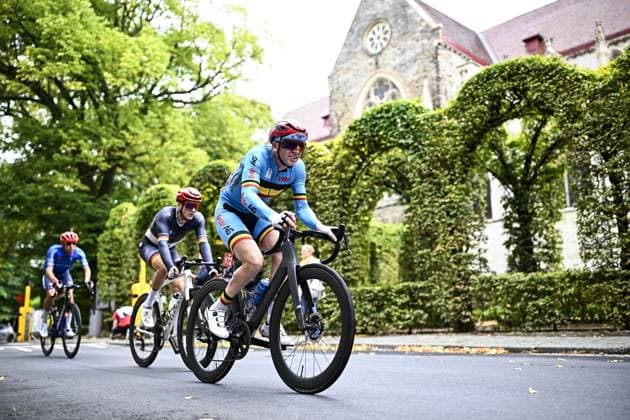 Belgium Ken De Feyter (MC5) pictured in action during the UCI Para-cycling Road World Championships, Sunday 31 August 2025, in Ronse. The UCI Para-Cycling Road World Championships take place from 28 to 31 Augustus in Ronse. JASPERxJACOBS  x132943544x