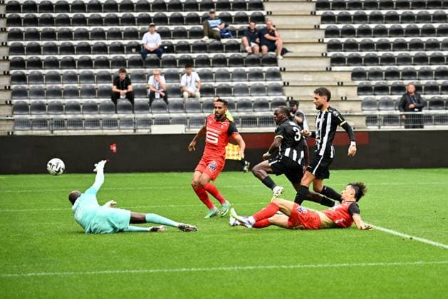 Angers SCO v Stade Rennais FC - Ligue 1 McDonald s 2025 2026 09 Esteban LEPAUL (srfc) during the Ligue 1 McDonald s match between Angers and Rennes at Stade Raymond Kopa on August 31, 2025 in Angers, France. Angers France  Copyright: xFEPx 776348120