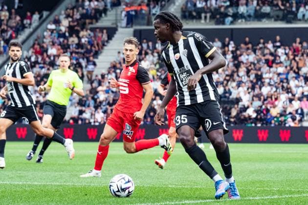 FOOTBALL : SCO Angers vs Stade Rennais - Ligue 1 - JournÃ e 3 - 31 08 2025 Prosper Peter (ANGERS SCO) AngersFrance  Copyright: xBaptistexAutissierx