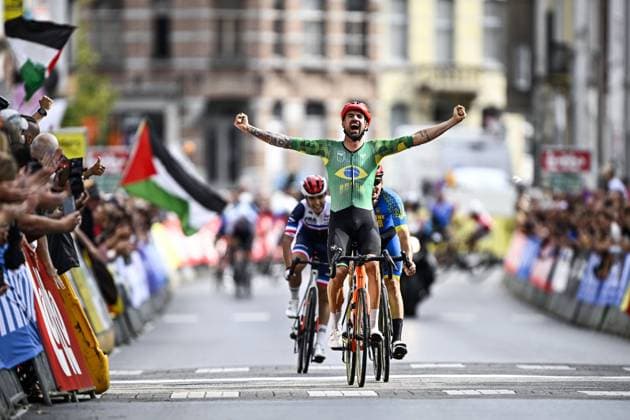 Brazil Lauro Cesar Mouro Chaman (MC5) wins the UCI Para-cycling Road World Championships, Sunday 31 August 2025, in Ronse. The UCI Para-Cycling Road World Championships take place from 28 to 31 Augustus in Ronse. JASPERxJACOBS  x132946632x