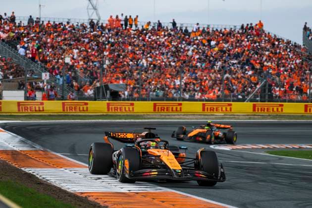 F1 - DUTCH GRAND PRIX 2025 81 PIASTRI Oscar (aus), McLaren F1 Team MCL39, action during the 2025 Formula 1 Heineken Dutch Grand Prix, 15th round of the 2025 FIA Formula One World Championship, WM, Weltmeisterschaft from August 29 to 31, 2025 on the Zandvoort Circuit, in Zandvoort, Netherlands - ZandvoortNetherlands  Copyright: xANTONINxVINCENTx