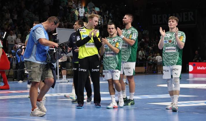 Goalkeeper Lasse Ludwig and team cheer at the end of the match Sport Handball HBL Bundesliga Men 1 Matchday Season 2025 2026 31 08 2025 Füchse Berlin vs Bergischer HC